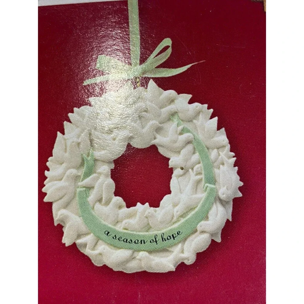 Hallmark Keepsake Ornament: 2003 Peace Wreath  Excellent  With Box